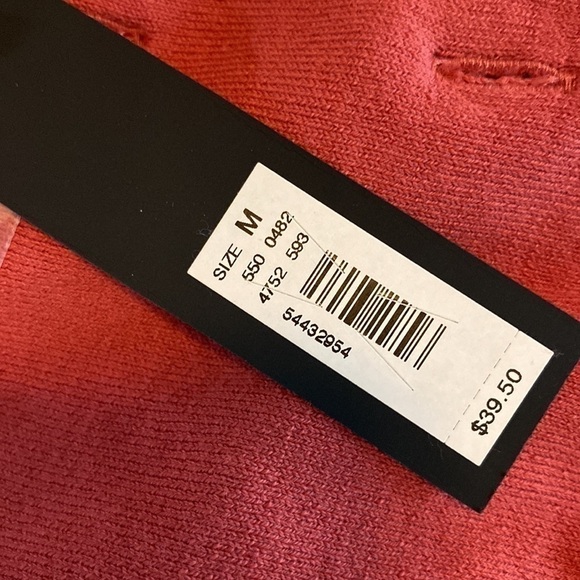 The limited short waisted sweater -rust color size M - Picture 8 of 9